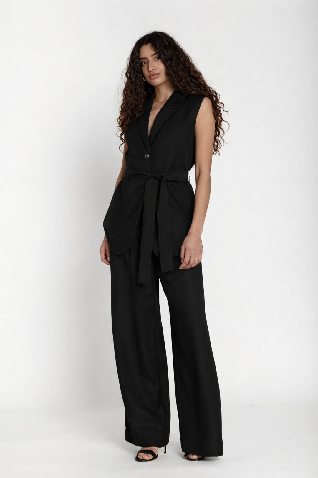 Bruuns Bazaar Women AphandraBBEwe vest Blazer Black