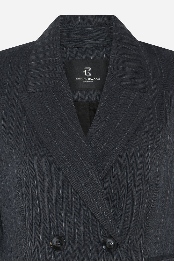 Bruuns Bazaar Women ApricotBBLinda blazer Blazer Herringbone blue pin stripe