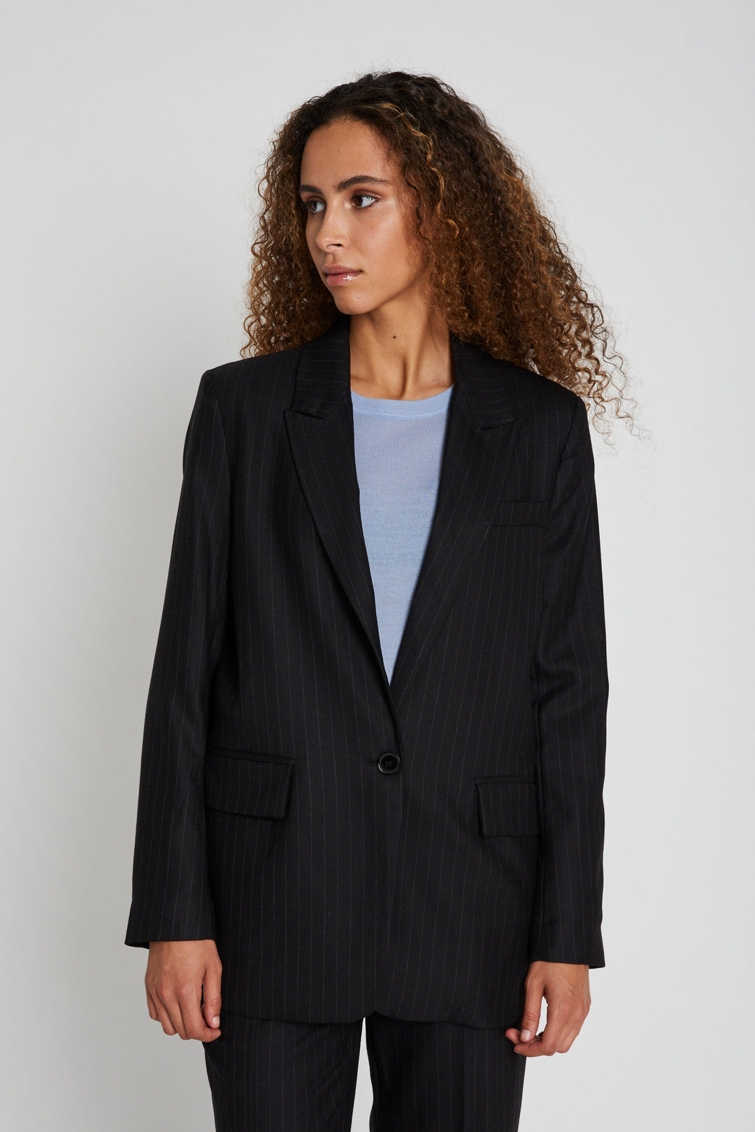 Bruuns Bazaar Women BillBBFrida blazer Blazer Black pinstripe