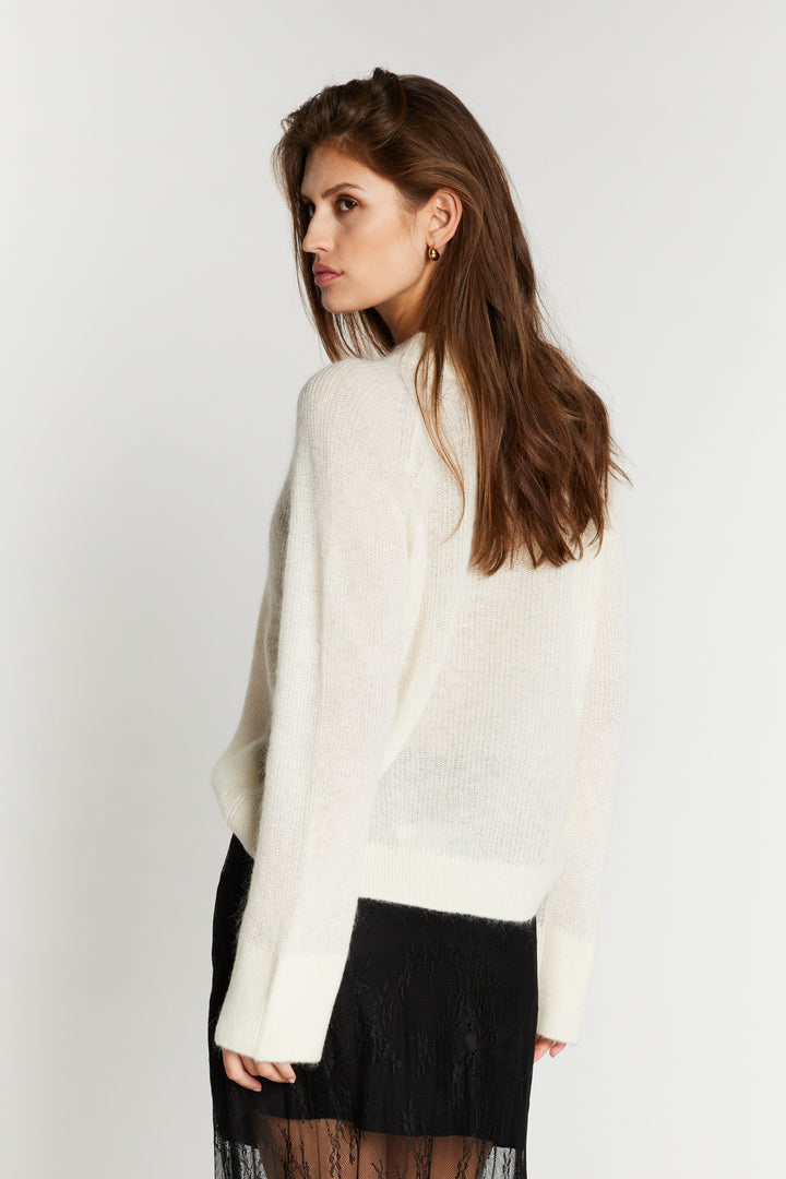 Bruuns Bazaar Women FluffyBBAma knit Knit Off White