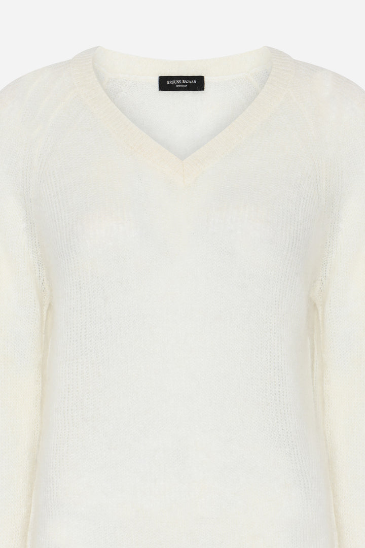 Bruuns Bazaar Women FluffyBBAmera knit Knit Off White