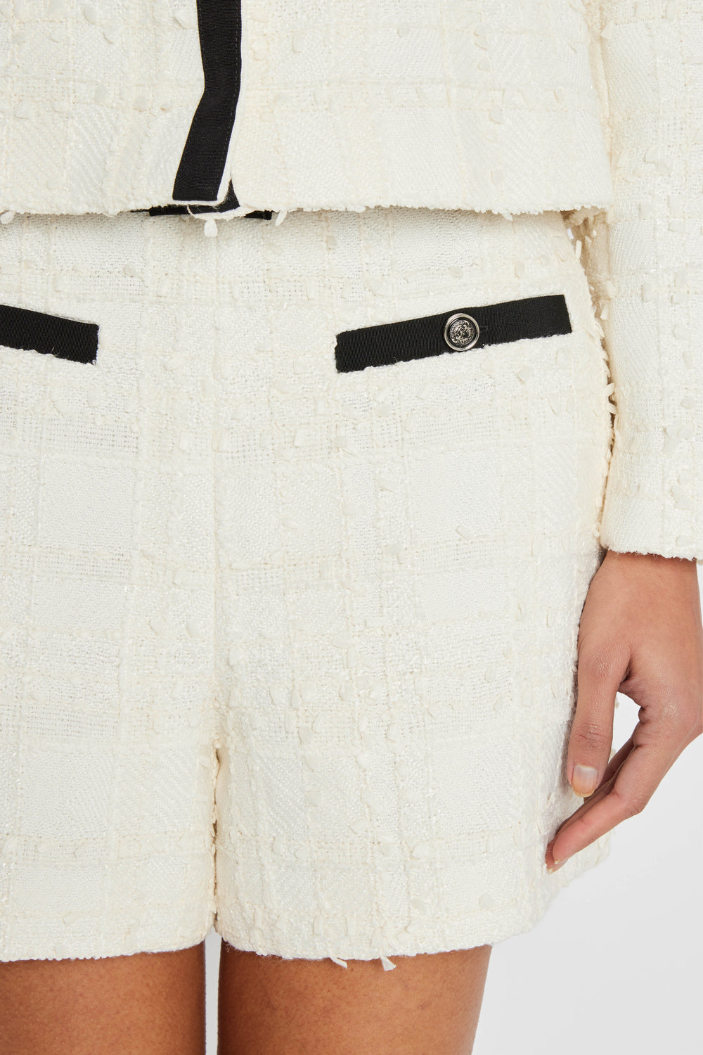 Bruuns Bazaar Women GaussiaBBNadinia shorts Shorts White Cream