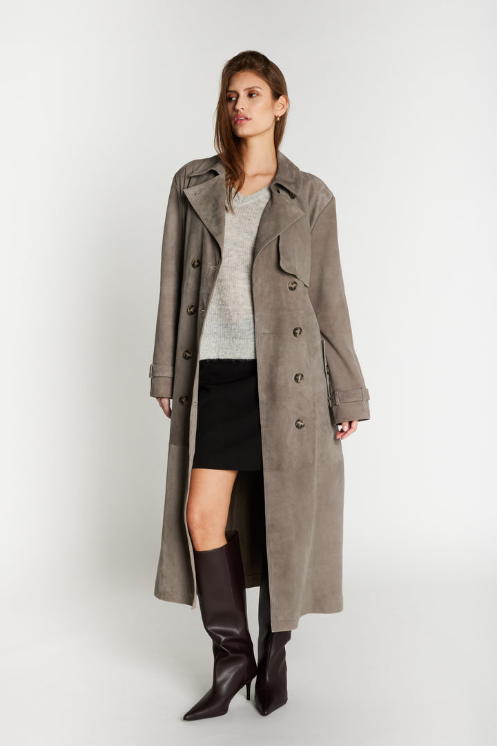 Bruuns Bazaar Women SuedaBBWiolas suede coat Outerwear Taupe grey