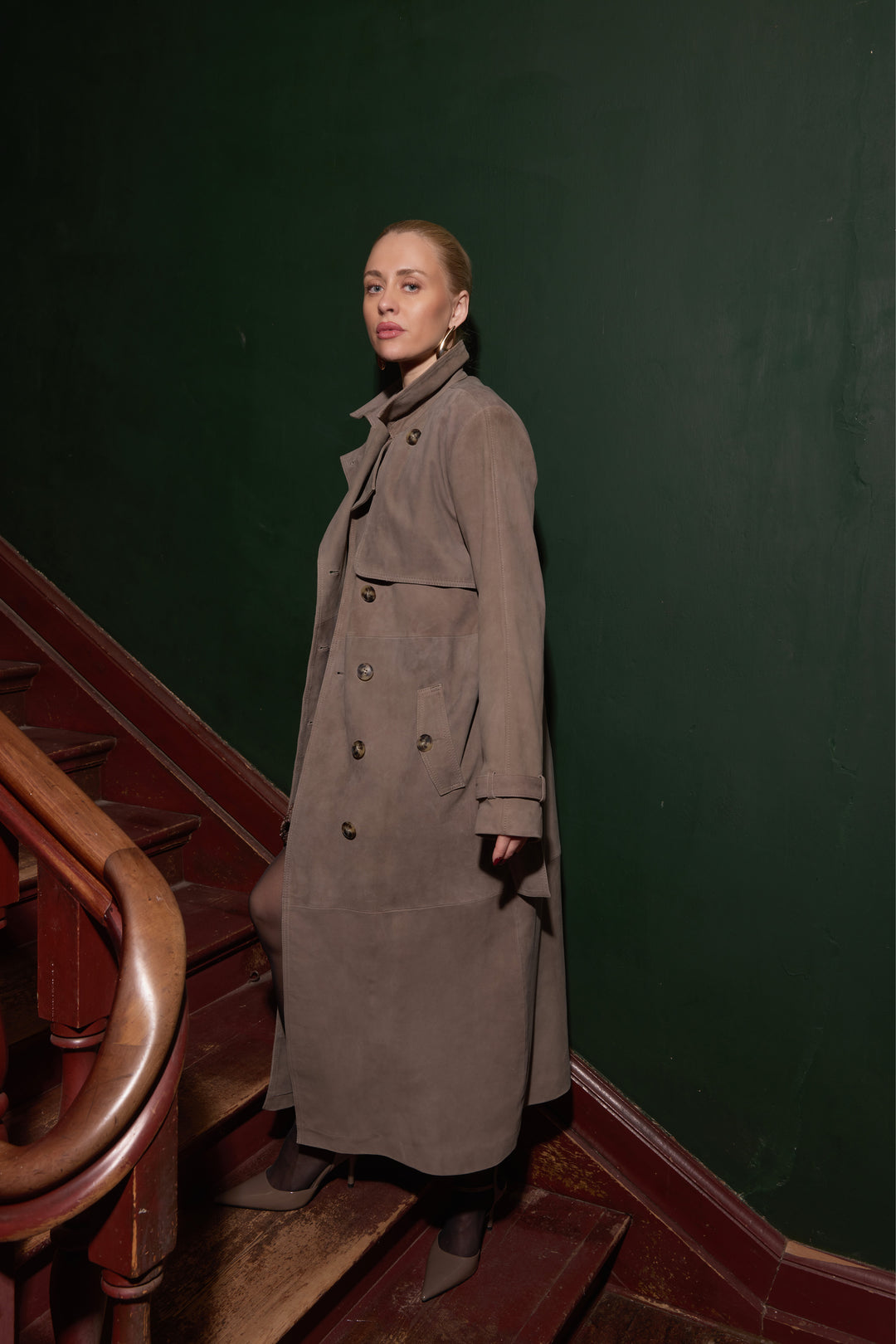 Bruuns Bazaar Women SuedaBBWiolas suede coat Outerwear Taupe grey