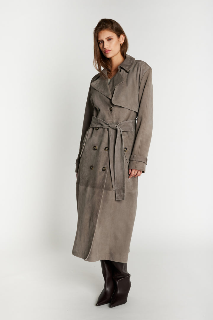 Bruuns Bazaar Women SuedaBBWiolas suede coat Outerwear Taupe grey