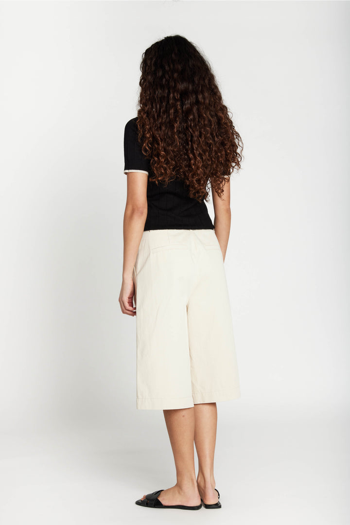 Bruuns Bazaar Women ThrinaxBBHannahi shorts Shorts .Sand