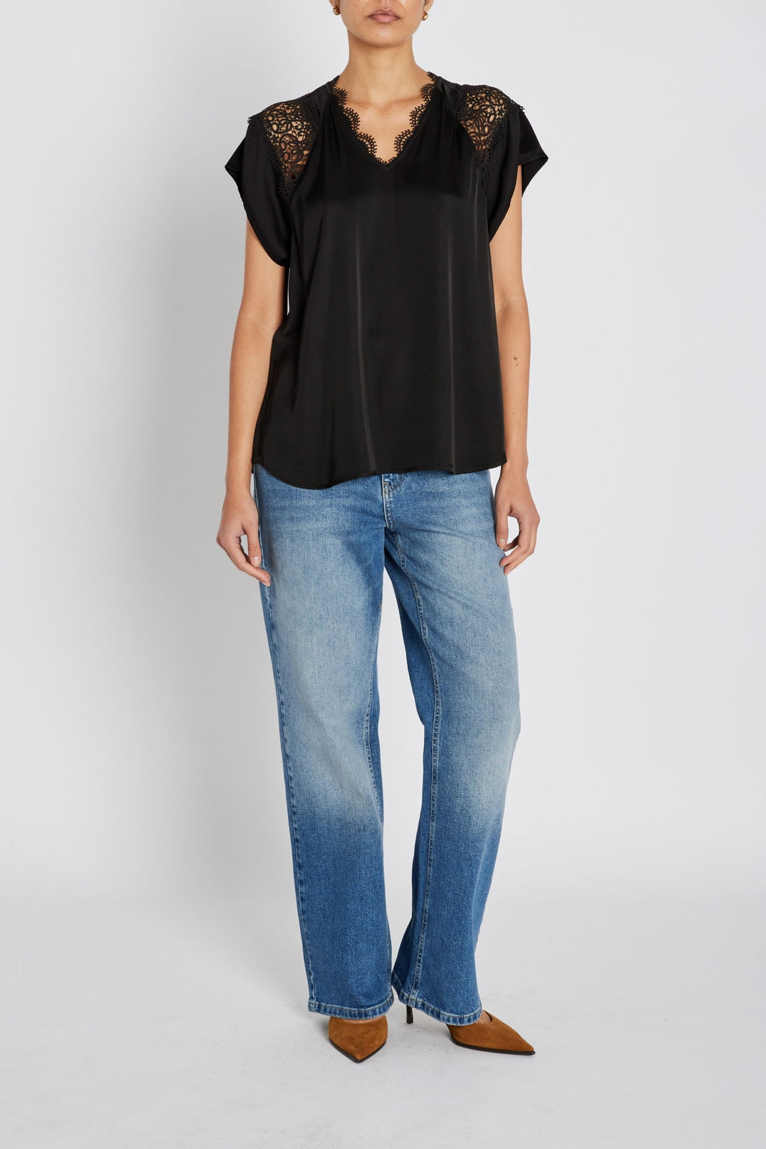 Bruuns Bazaar Women WeckiaBBSynje blouse Blouse Black